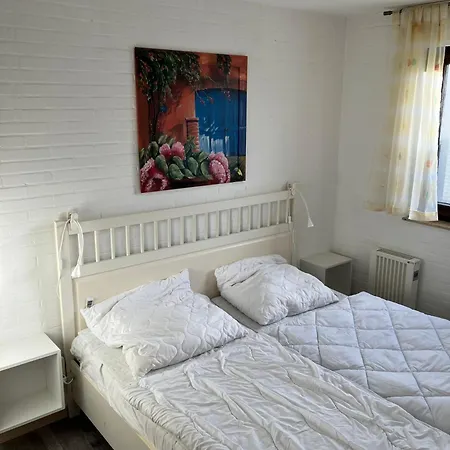 Schoenes In Tossens Mit Schoenem Garten Holiday home